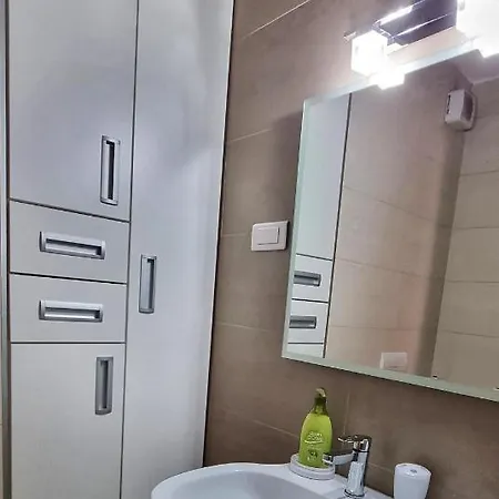 Planinska Kuca Ii ヤホリナ